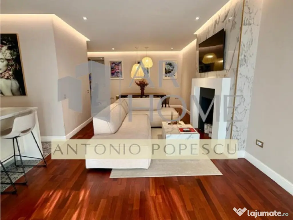 Apartament 3 camere alcatuit din 2 ap de 2 camere unite,Ploi