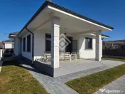 Casă modernă de vânzare – teren 460 mp – mobilată... 