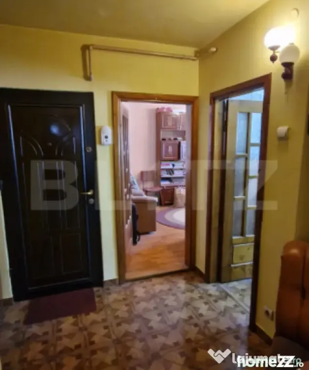 ???? Apartament 3 camere, 67 mp, zonă centrală - Pucioasa (Dambovita)