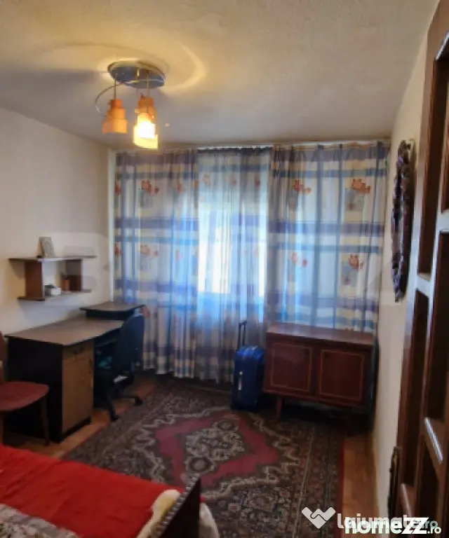 ???? Apartament 3 camere, 67 mp, zonă centrală - Pucioasa (Dambovita)