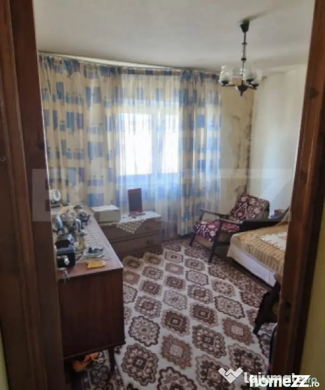 ???? Apartament 3 camere, 67 mp, zonă centrală - Pucioasa (Dambovita)
