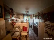 Apartament 3 camere ultracentral etaj 1 Simeria 