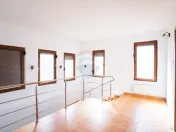 Casă individuală de Vânzare, 242mp utili+ teren de 380... 