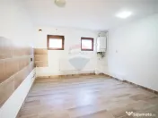 Casă individuală de Vânzare, 242mp utili+ teren de 380... 