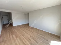 Apartament la cheie cu 3 camere loc parcare zona Pictor Bran