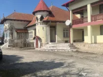 Ocazie unica !!! CONAC boieresc superb in inima Olteniei, 9