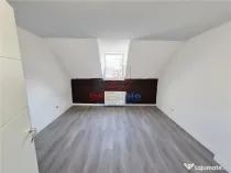 Apartament cu 3 camere de