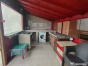 Imobil cu 2 constructii, anexe și 670 mp teren, utilități 