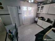 Apartament 3 camere zona Capitol 