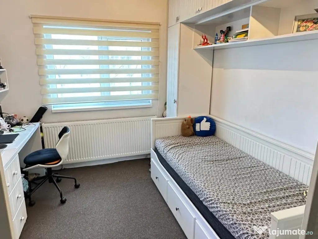 Proprietar - apartament 4 cam. 2 bai / balcoane, centrala, parcare ADP Sos. Salaj