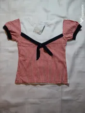 Vand urmatoarele hainute 