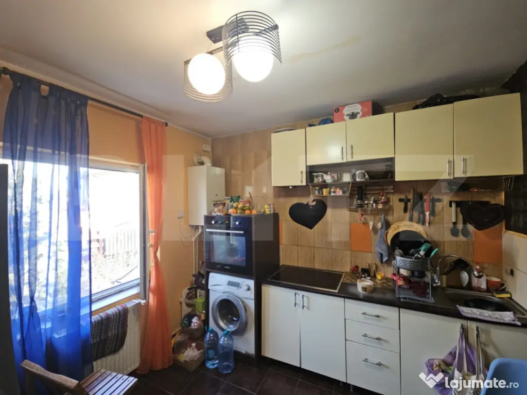 Casa cu 3 camere in Holboca, zona linistita