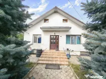 Casa cu 3 camere in Holboca, zona linistita