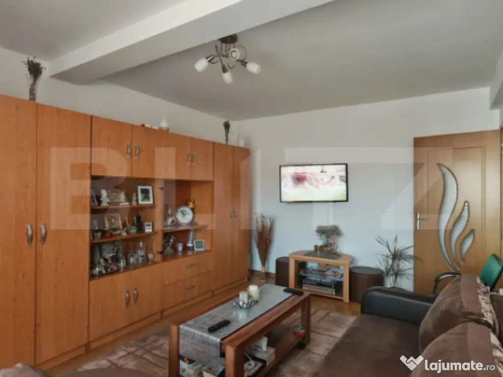 Apartament 2 camere, in Turda Noua