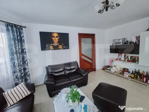 Casă individuală, 150 mp, teren 10.000mp, la periferia Suc