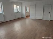 Casa individuala 4 camere pe parter, cu toate utilitatile si 