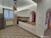 Vila Lux 6 camere, Garaj & Piscina & Terasa SU 300 mp, Teren 