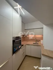 Apartament 3 camere-Chirie-Piata Alba Iulia- Totul NOU