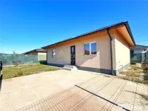 Casa individuala | P Pod | 3 camere | Mobilata