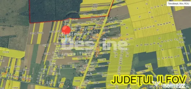 Loturi de teren intravilan in suprafata de 715 mp respectiv