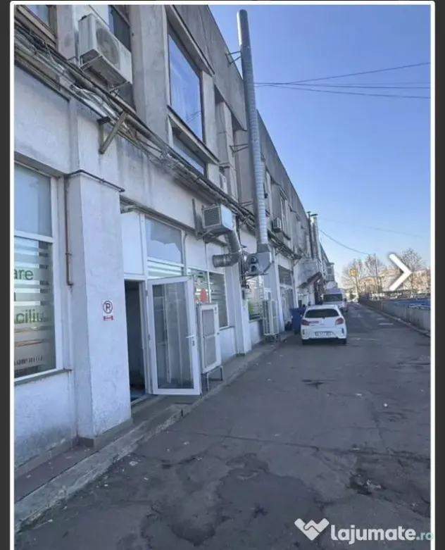 Piata Delfinului sp com, suprafata totala: 360 mp. Inalti...
