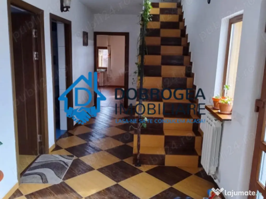 CATALOI- CASA 4 CAMERE , SUPRAFATA TOTALA 200 MP , TEREREN 1