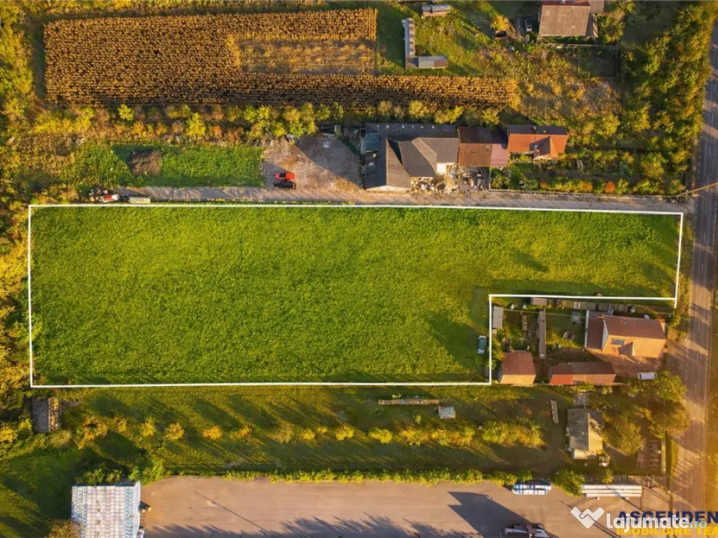 3.900 mp intravilan, priveliste apreciabila, recomandat con