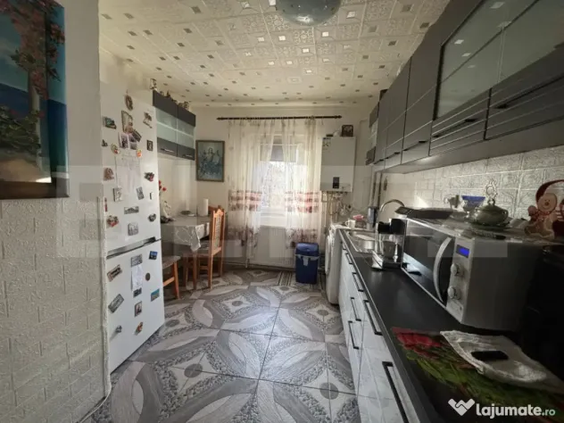 Apartament 2 camere decomandat Tomești