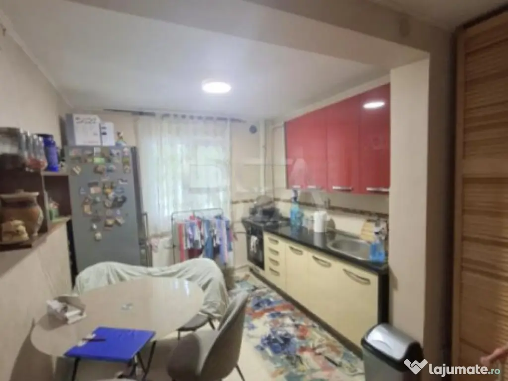 3 camere, P/8, bloc 1979, 66mp-Gorjului