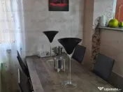 Apartament 4 camere, 2 bai - zona Tractorul 