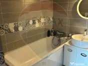 Apartament cu 2 camere de închiriat în zona 1 Decembrie... 