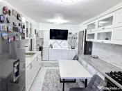 Apartament cu 3 camere de 