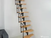 Scara samba Scala - lemn masiv fag, spatii mici 