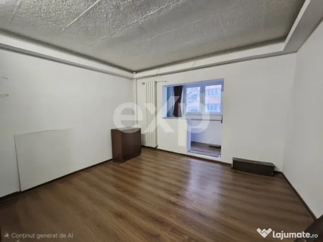 Apartament de vanzare 4 camere zona Nerva Traian