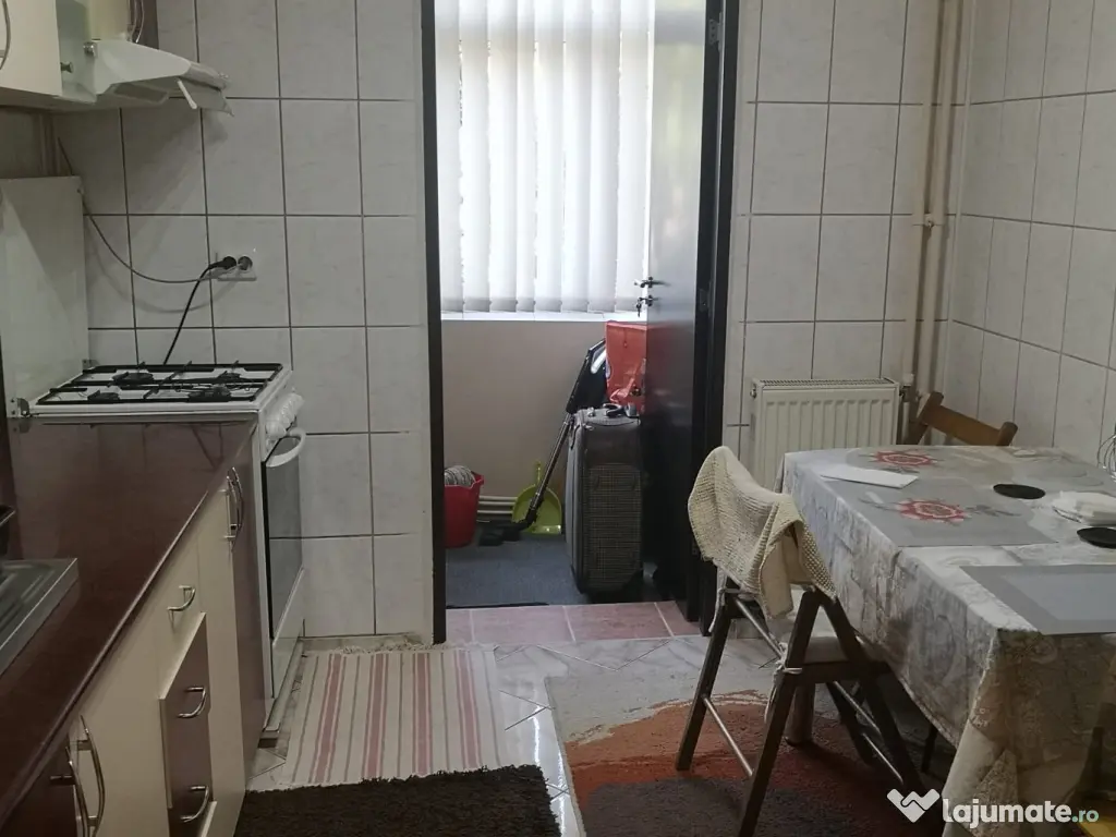 Apartament 3 camere decomandat, Piața Păcurari