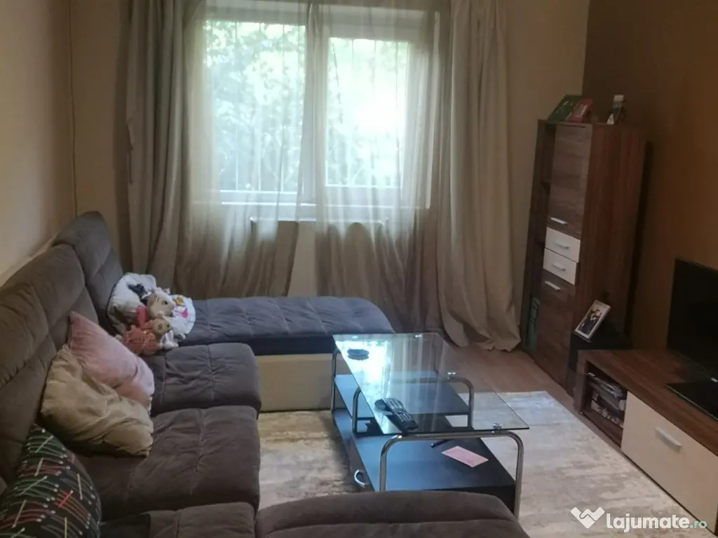 Apartament 3 camere decomandat, Piața Păcurari