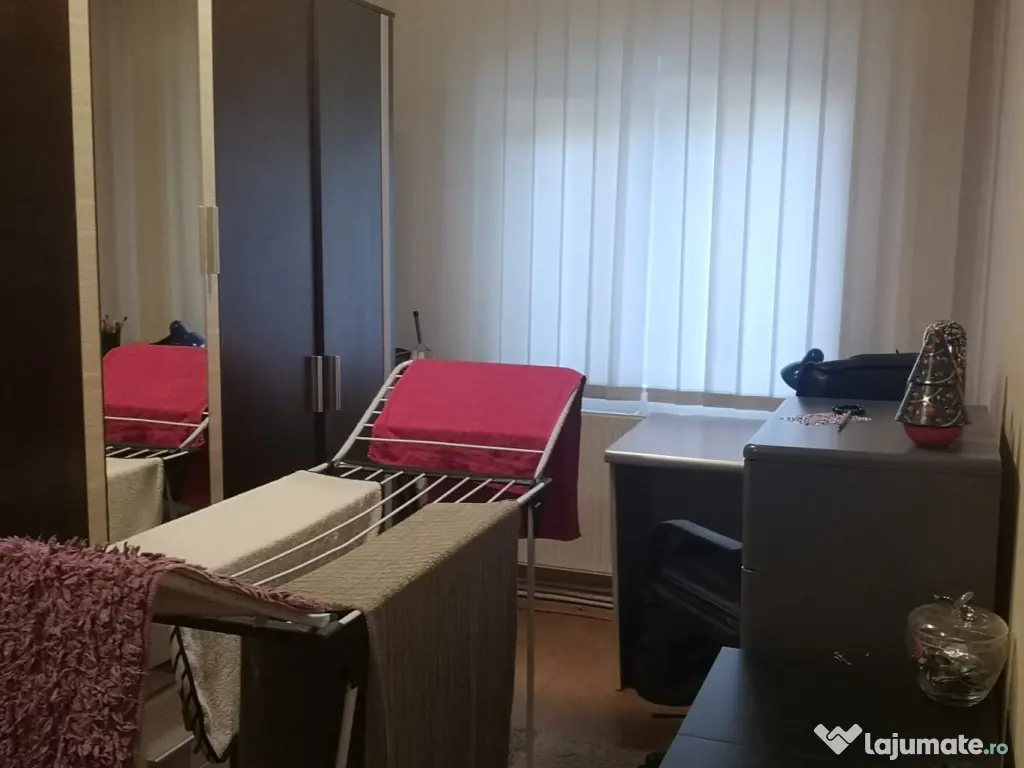 Apartament 3 camere decomandat, Piața Păcurari