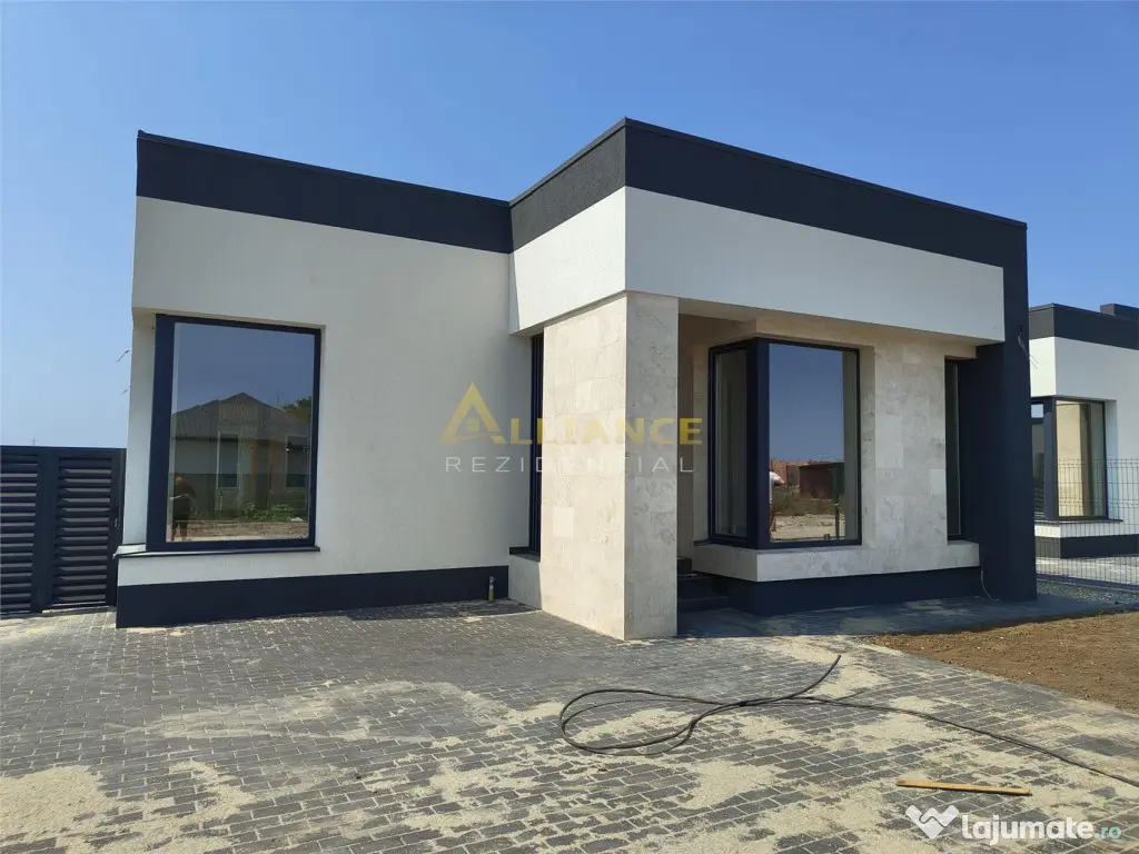 Casa Individuala - 3 camere - 350 mp teren - 90 mp utili