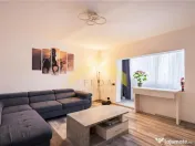 Apartament 3 camere de cartier Micalaca, zona 500 
