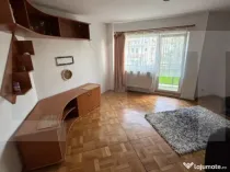 Apartament 2 camere, zona Micalaca