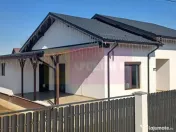 Săbăreni, casă nouă tip parter, cu pod mansardabil 