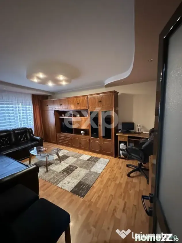 Apartament 2 camere decomandat, etaj 3, zonă Exercițiu –