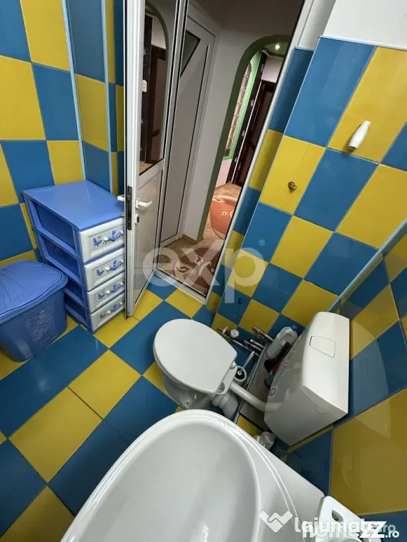 Apartament 2 camere decomandat, etaj 3, zonă Exercițiu –