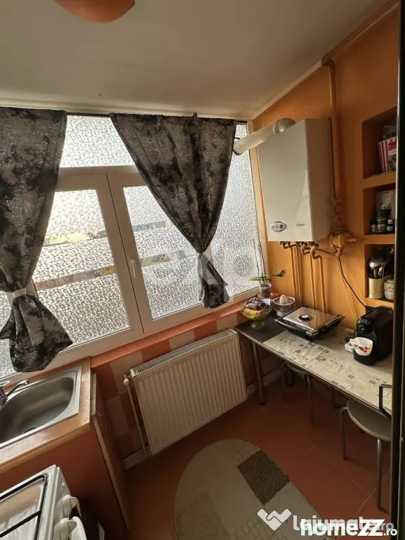Apartament 2 camere decomandat, etaj 3, zonă Exercițiu –