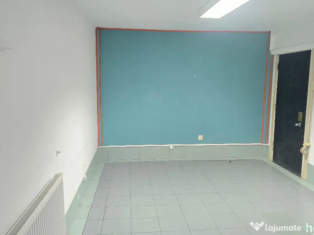 Inchiriez spatiu in Deva, zona Spitalul Judetean, suprafata utila 20 m