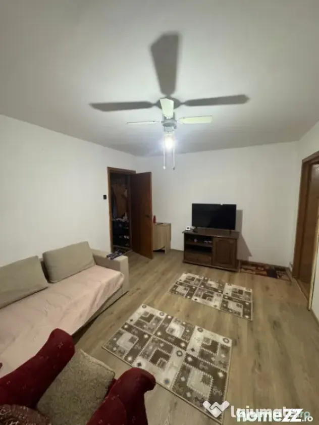 Apartament 3 camere, 56 mp, zona Centrala