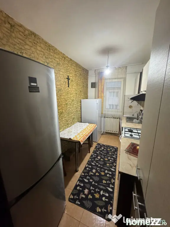 Apartament 3 camere, 56 mp, zona Centrala