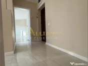 Metrou Aparatorii Patrie 3 cam bloc 1985 et 2 