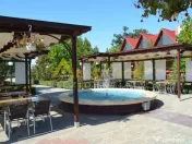 Afacere la cheie >Complex Saloane de evenimente\\Cazare\\Res 