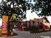 Afacere la cheie >Complex Saloane de evenimente\\Cazare\\Res 